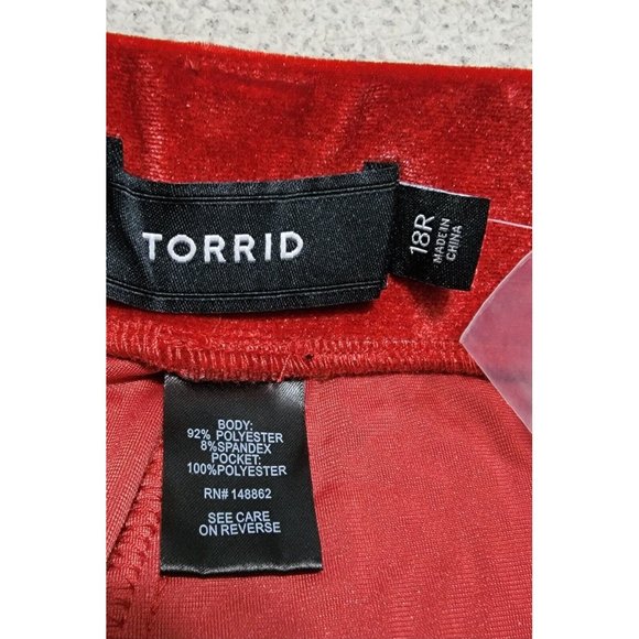 Torrid Womens Red Relaxed Taper Velvet High Rise Pants Flat Front Size 18‎ NWT - Picture 9 of 13